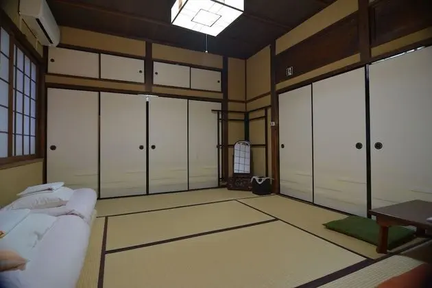 Deluxe Oda, Ortak Banyo (Japanese-Style)