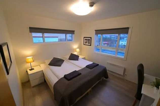 Tek Büyük Yataklı Oda, Ortak Banyo