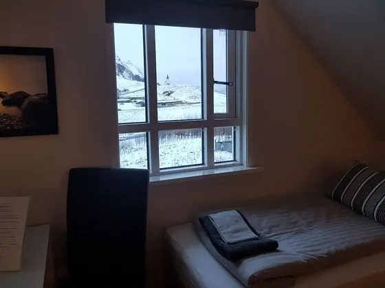 Tek Kişilik Oda, Ortak Banyo (203)