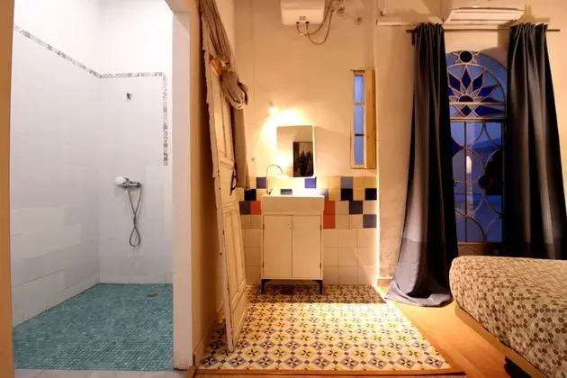 Basic Tek Büyük veya İki Ayrı Yataklı Oda (2)