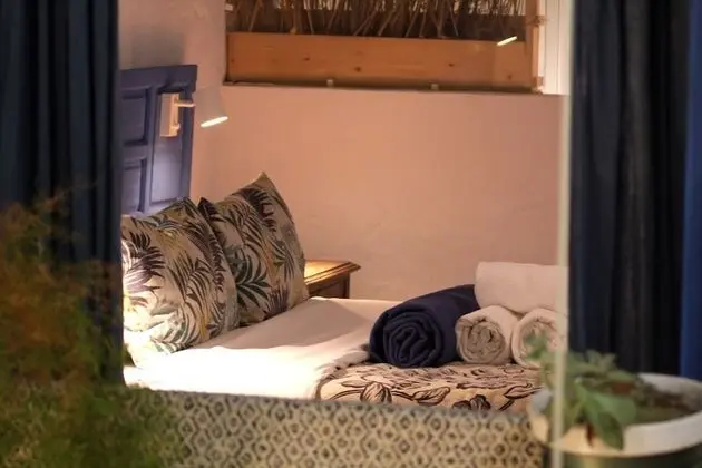 Basic Tek Büyük veya İki Ayrı Yataklı Oda (3)