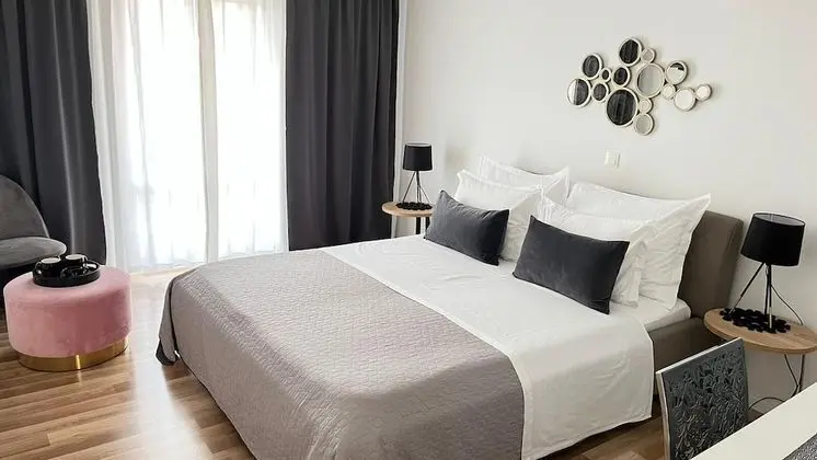 Tek Büyük Yataklı Oda, Balkon