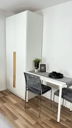 Tek Büyük Yataklı Oda, Balkon