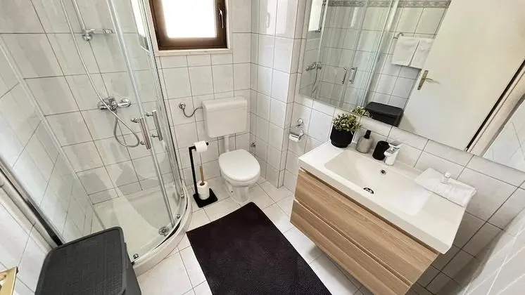 Tek Büyük Yataklı Oda, Balkon