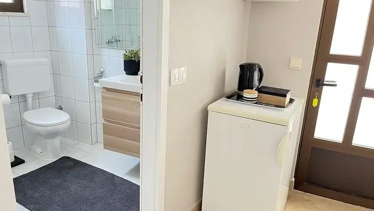 Tek Büyük Yataklı Oda, Balkon