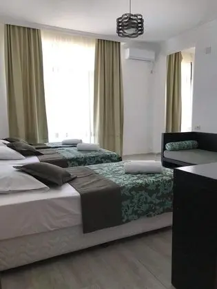 Standard Üç Kişilik Oda, Balkon