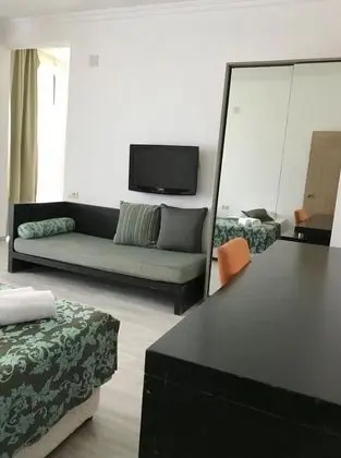 Standard Üç Kişilik Oda, Balkon