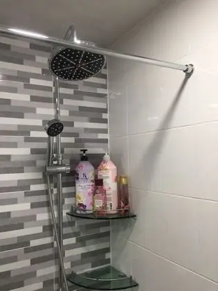 Basic Ortak Ranzalı Oda, 1 Tek Kişilik Yatak