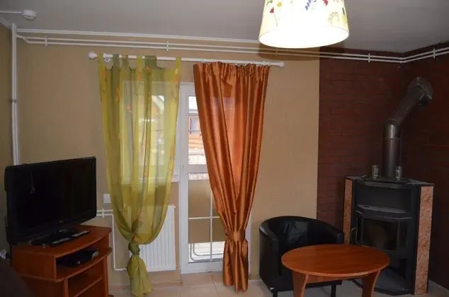 Family Kır Evi