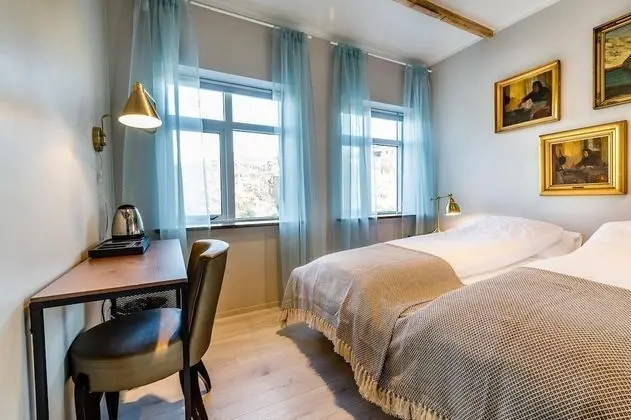 Tek Büyük veya İki Ayrı Yataklı Oda, Özel Banyo