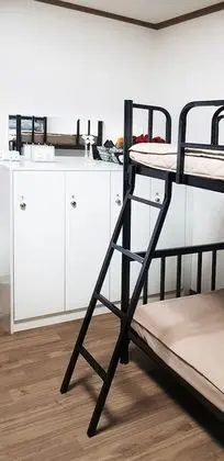 Ortak Ranzalı Oda (4 person)
