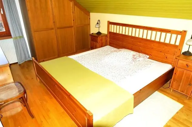 Tek Büyük Yataklı Oda