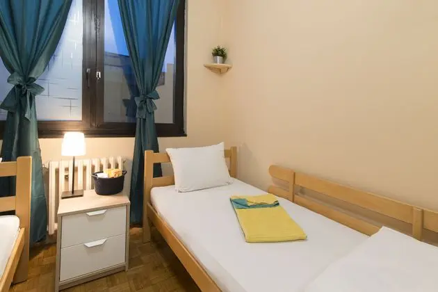 Dörtlü With Shared Bathroom