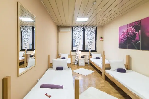 Dörtlü With Shared Bathroom