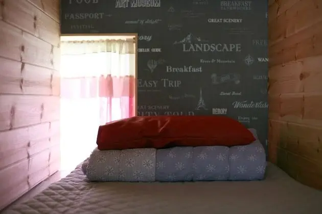 Ortak Ranzalı Oda, Sadece kadınlar için (Single Capsule)