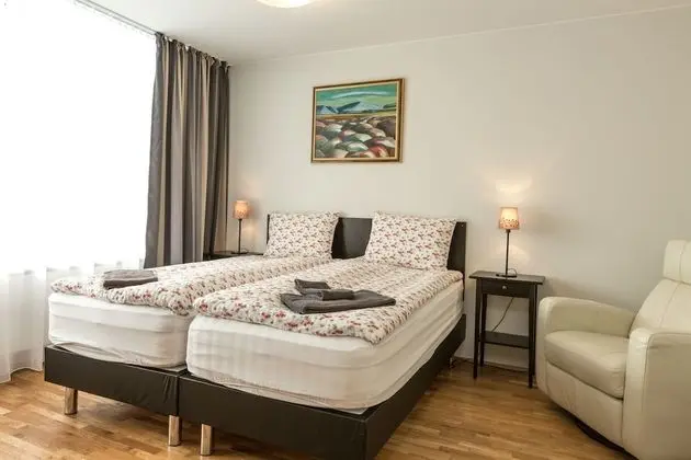 Standard Tek Büyük veya İki Ayrı Yataklı Oda, Ortak Banyo