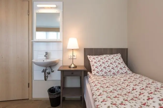 Standard Tek Büyük veya İki Ayrı Yataklı Oda, Ortak Banyo
