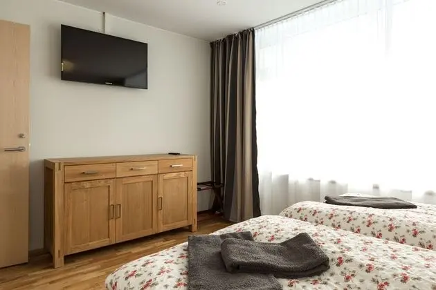 Standard Tek Büyük veya İki Ayrı Yataklı Oda, Ortak Banyo