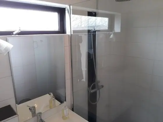 Üç Kişilik Oda, Özel Banyo