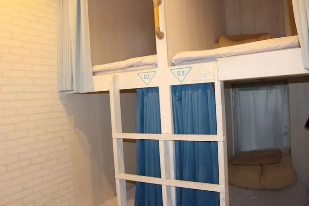 Ortak Ranzalı Oda, Sadece kadınlar için