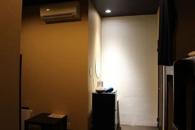 Ortak Ranzalı Oda, Sadece kadınlar için