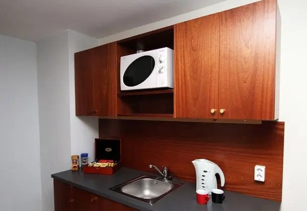 Tek Kişilik Oda, Ortak Banyo