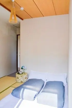 İki Ayrı Yataklı Oda, Sigara İçilmez, Ortak Banyo (Kenrokuen Room, For 2 person)