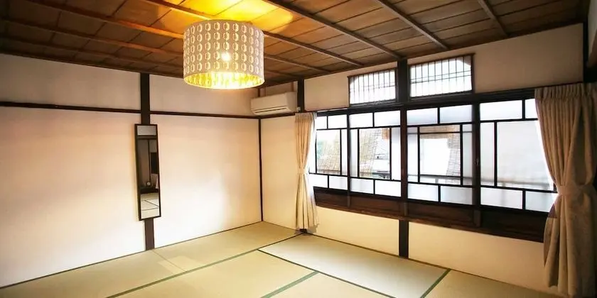 Traditional Oda, Sigara İçilmez (Sakura, 2nd Floor)