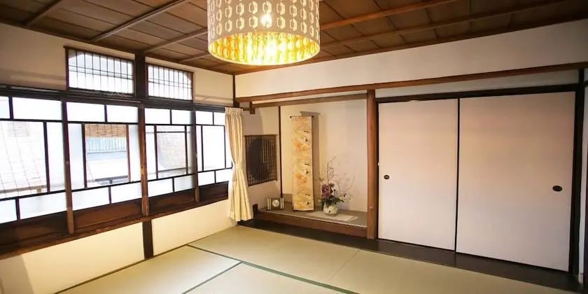 Traditional Oda, Sigara İçilmez (Sakura, 2nd Floor)