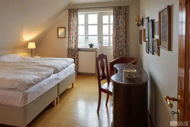 201 The master bedroom, triple/double, balcony, ocean view, incl. breakfast