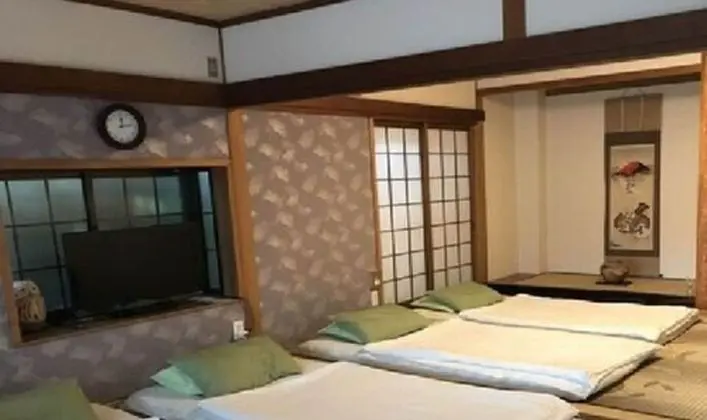 İki Ayrı Yataklı Oda, Dağ Manzaralı