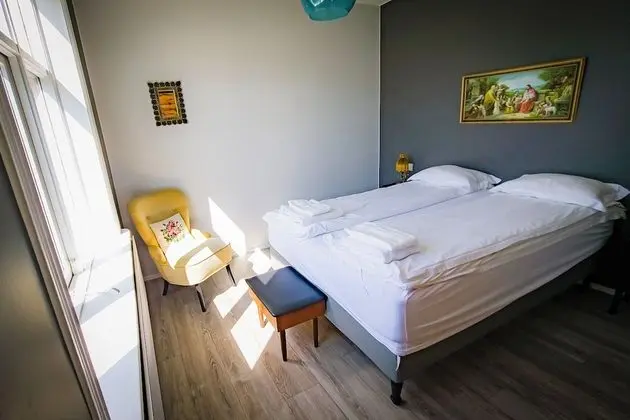 Junior Oda, Özel Banyo, Dağ Manzaralı
