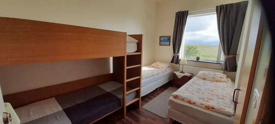 Dört Kişilik Oda, Ortak Banyo