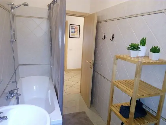 Üç Kişilik Oda