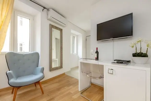 Deluxe Tek Büyük veya İki Ayrı Yataklı Oda, Şehir Manzaralı