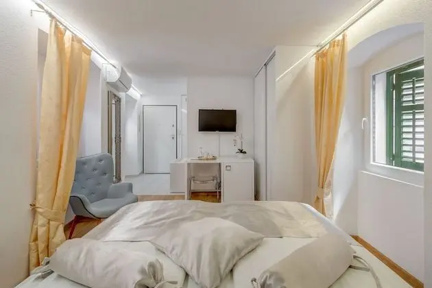 Deluxe Tek Büyük veya İki Ayrı Yataklı Oda, Şehir Manzaralı