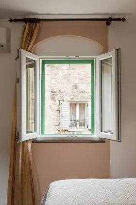 Standard Tek Büyük Yataklı Oda, Şehir Manzaralı