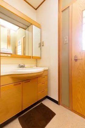 Oda, Ortak Banyo (for 4 Guests, A)