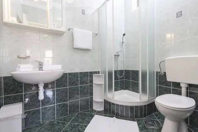 Apart Daire, 2 Yatak Odası, Mutfak