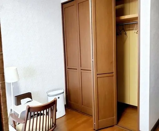 Basic Ortak Ranzalı Oda, Sadece kadınlar için