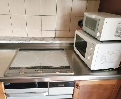 Basic Ortak Ranzalı Oda, Sadece kadınlar için
