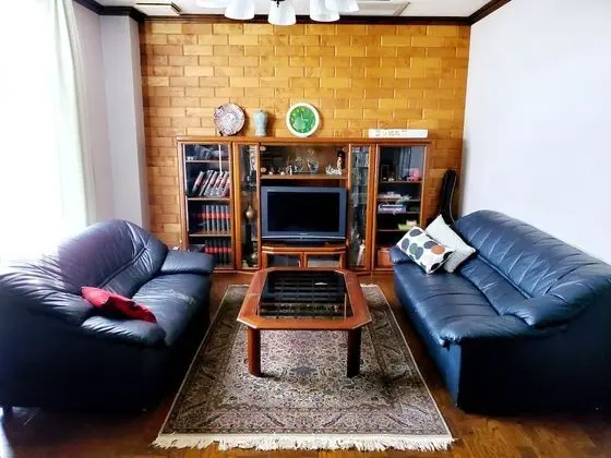 Basic Ortak Ranzalı Oda, Sadece kadınlar için