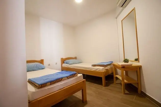 City Tek Büyük veya İki Ayrı Yataklı Oda