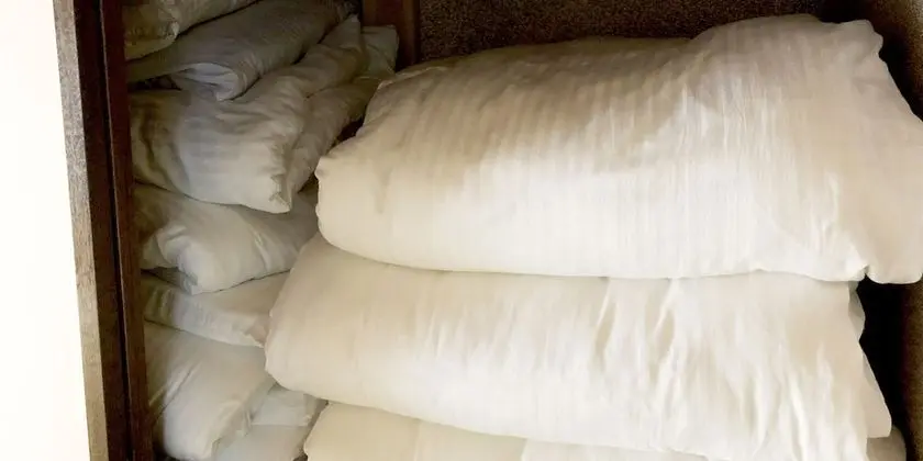 Economy Dört Kişilik Oda, Sigara İçilmez, Kısmi Deniz Manzarası