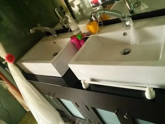 Tek Büyük Yataklı Oda, Sadece kadınlar için, Balkon