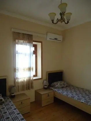 Economy İki Ayrı Yataklı Oda, Ortak Banyo