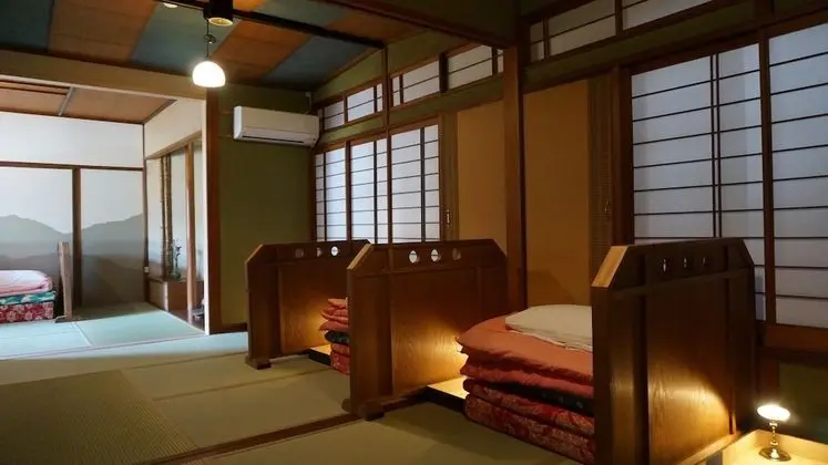 Traditional Ortak Ranzalı Oda, Sadece kadınlar için (Japanese Style)