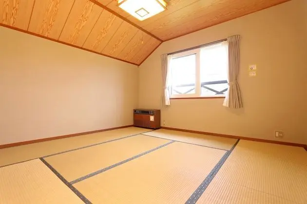 Traditional Oda (Japanese-style Room, For 3 Guests)