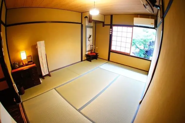 Üç Kişilik Oda, Sigara İçilmez (Japanese Style, Momiji, Wi-Fi)