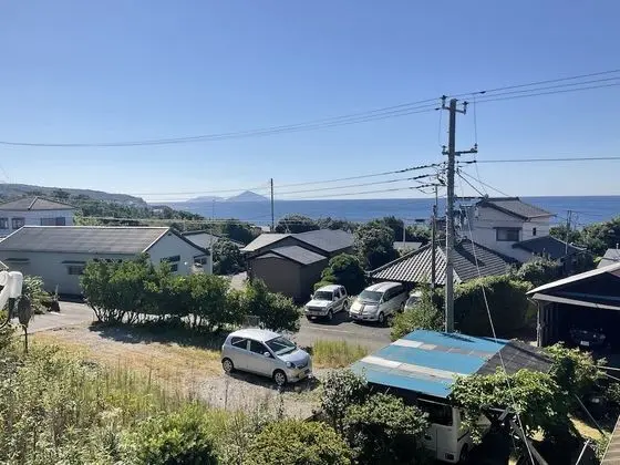 Oda (#2 for 3 Guests)